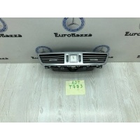 Дефлектор центральный с часами Mercedes W221 Mercedes W221 S 2005-2013 A2218300554