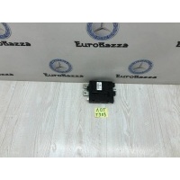 Усилитель антенный Mercedes W218 Mercedes W218 CLS 2011> A2189058500