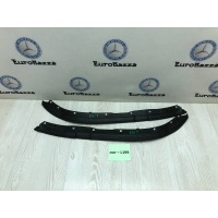 Передний уплотнитель двери Mercedes W203 Mercedes CLS-class A2037201678