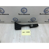 Ручка сдвижной двери внутренняя Mercedes W906 Mercedes Sprinter W906 2006> A9067600361