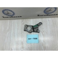 Кронштейн впускного коллектора Mercedes W218 Mercedes CLS-class A6421410340
