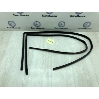 Уплотнитель задней двери Mercedes W202 Mercedes W202 C 1993-2000 A2027301278