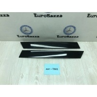 Вертикальный молдинг задней форточки Mercedes W251 Mercedes W251 R 2005-2015 A2516700587