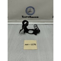 Замок капота Mercedes W202 Mercedes W202 C 1993-2000 A2028870127
