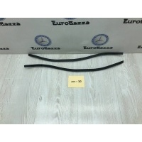 Направляющая заднего уплотнителя Mercedes W211 Mercedes W211 E 2002-2009 A2117370335