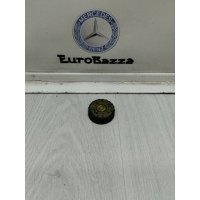 Крышка бачка тормозной жидкости Mercedes Mercedes W210 E 1995-2002 A2024300014