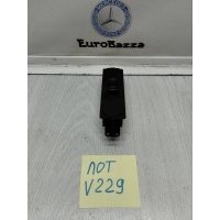 Блок кнопок стеклоподъемников правый Mercedes W906 Mercedes Sprinter W906 2006> A9065451913