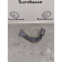 Кронштейн правой фары Mercedes W203 Coupe Mercedes W203 C 2000-2007 A6460703681