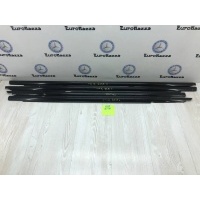 Молдинг стекла двери Mercedes W221 Mercedes W221 S 2005-2013 A2216903380