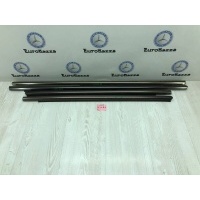 Молдинг бокового стекла W210 Mercedes W210 E 1995-2002 A2106900780
