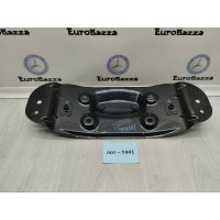 Крепежная пластина Mercedes W251 Mercedes W251 R 2005-2015 A2516100326