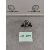 Передний правый поворотный кулак Mercedes W203 Mercedes W203 C 2000-2007 A2093320101