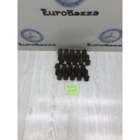 Колесные болты Mercedes W204 Mercedes W204 C 2007-2014 A0009908307