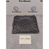Крышка запасного колеса в багажнике Mercedes W201 Mercedes W201 C 1982-1993 A2016931633