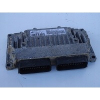 Peugeot 307 1.6b 16v s126024101c sw9661983980 комп
