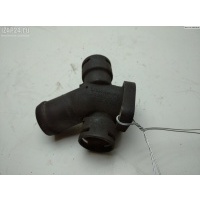 Фланец (тройник) системы охлаждения Volkswagen Transporter T4 1992 074121133b