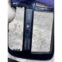 Кнопка аварийной сигнализации Mitsubishi Outlander 3 2013 8002b517