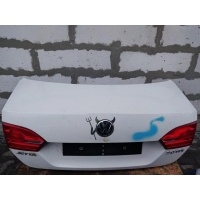 Крышка багажника (дверь 3-5) Volkswagen Jetta 6 поколение 2011 5C6827025D