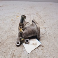 Корпус термостата Mitsubishi Space Wagon 3 1998 MD355727