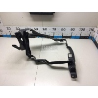 Кронштейн крепления фары Mercedes Benz W204 (2007 - 2015) 2046201191