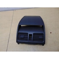 Решётка вентилятора консоль siuzuki sx4 73822 - 79j