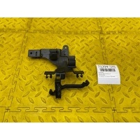 кронштейн AUDI Q7 4MB 2016 059130381AC