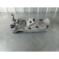 Кронштейн компрессора кондиционера BMW 3 series F30 2012 11168506863, 11168506863, 8506863
