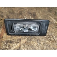 подсветка номера Skoda Karoq 2019 5NA943021