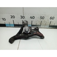 Кулак поворотный передний правый Mercedes Benz R171 SLK (2004 - 2011) 2043320201