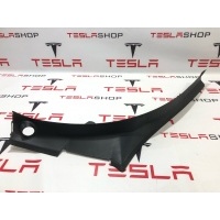 Обшивка багажника Tesla Model X рест. 2022 1047321-00-E