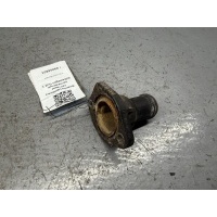 Фланец (тройник) системы охлаждения Volkswagen Vento 1998 026121145E