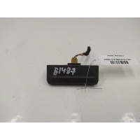 Кнопка открытия багажника Audi A4(B5) 1999 8D0827565