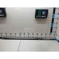 Накладка стекла переднего правого VAG A5/S5 [8T] Coupe/Sportback (2007 - 2016) 8T0853284C2ZZ