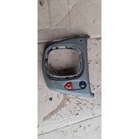 Рамка живет кпп renault scenic ii 8200231906