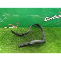 Уплотнитель капота Mercedes-Benz S W220 2003 A2206280098