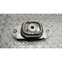Опора двигателя Renault Scenic/2 2003-2009 8200352861
