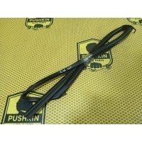 Уплотнитель стекла двери Nissan Qashqai J11 2014 823304EA0A