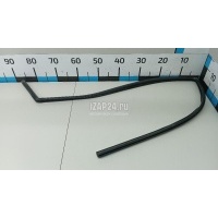 Уплотнитель стекла двери Hyundai-Kia Cerato (2009 - 2013) 835301M000