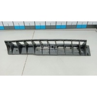 Направляющая заднего бампера VAG Yeti (2009 - 2018) 5L6807863A