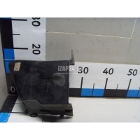 Воздуховод радиатора правый Renault Sandero (2009 - 2014) 8200735108