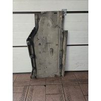 Audi oe 8w0825208c крышка шасси