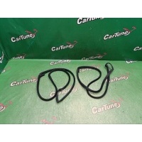 Уплотнители дверей AUDI TT 8N 2005 8N8831707F, 8N8831708F