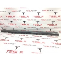 Накладка на порог Tesla Model S 2019 6005875-00-J