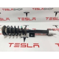 Стойка передняя правая Tesla Model Y 2021 1044379-03-F,1044369-01-F