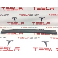 Обшивка багажника Tesla Model S 2019 1009236-00-H,1009255-00-G