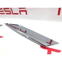 Молдинг бампера переднего Tesla Model S 2016 1079635-00-A,1056379-00-C