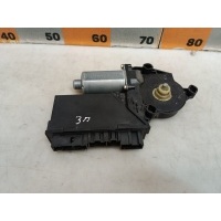 Моторчик стеклоподъемника Porsche Cayenne 9PA, 955 2003 7L0959704DZ9E