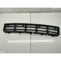 Решетка (заглушка) в бампер Перед. Volkswagen Golf-4 2000 1J0853677D