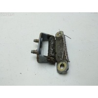 Петля крышки (двери) багажника Прав. Nissan Primera P11 (1999-2002) 2000