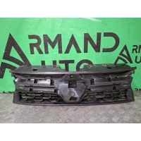 решетка радиатора Renault Duster 1 2015-2021 623103564R, 7